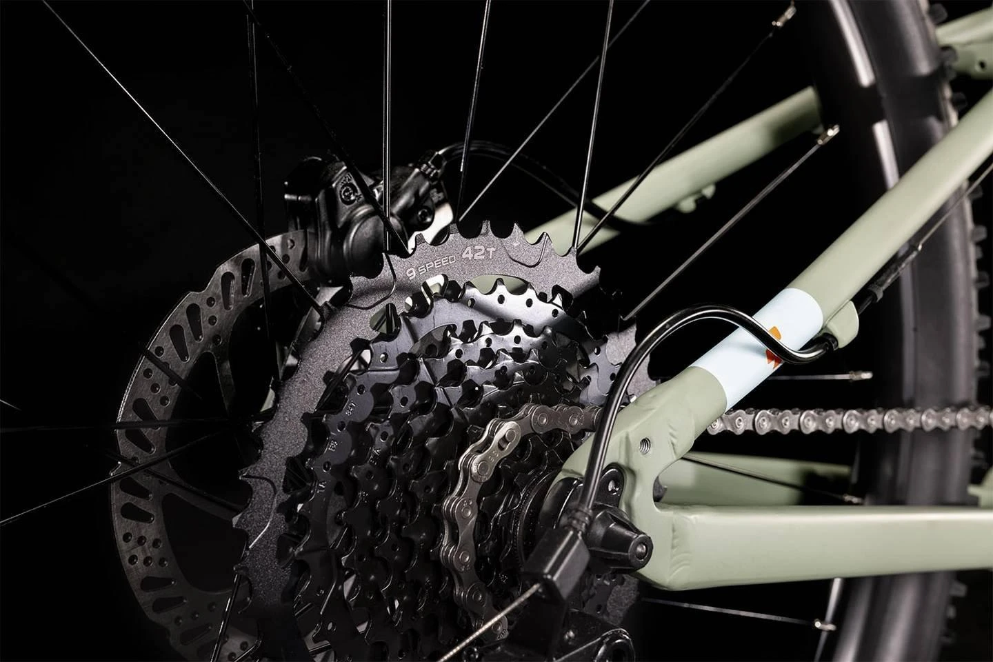 Acid 240 Disc Kid's Bike - Green Orange - Image 3