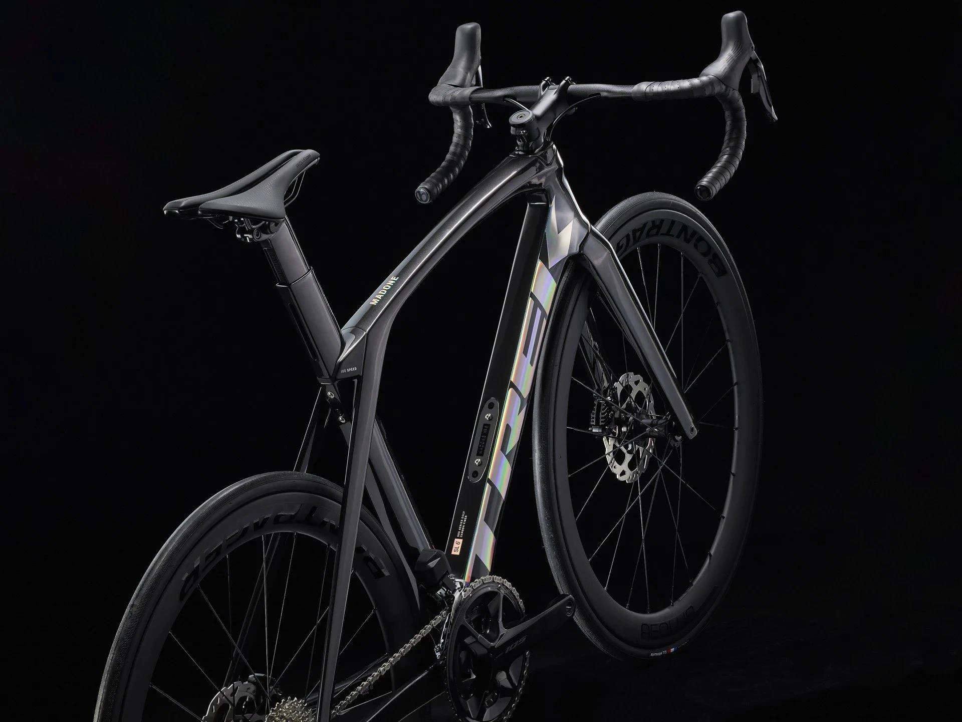 Trek Madone SL 6 Di2 - 2023 - Black - Image 3